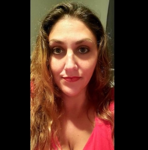 Meet your Posher, Tiffany - Picture 1 of 1